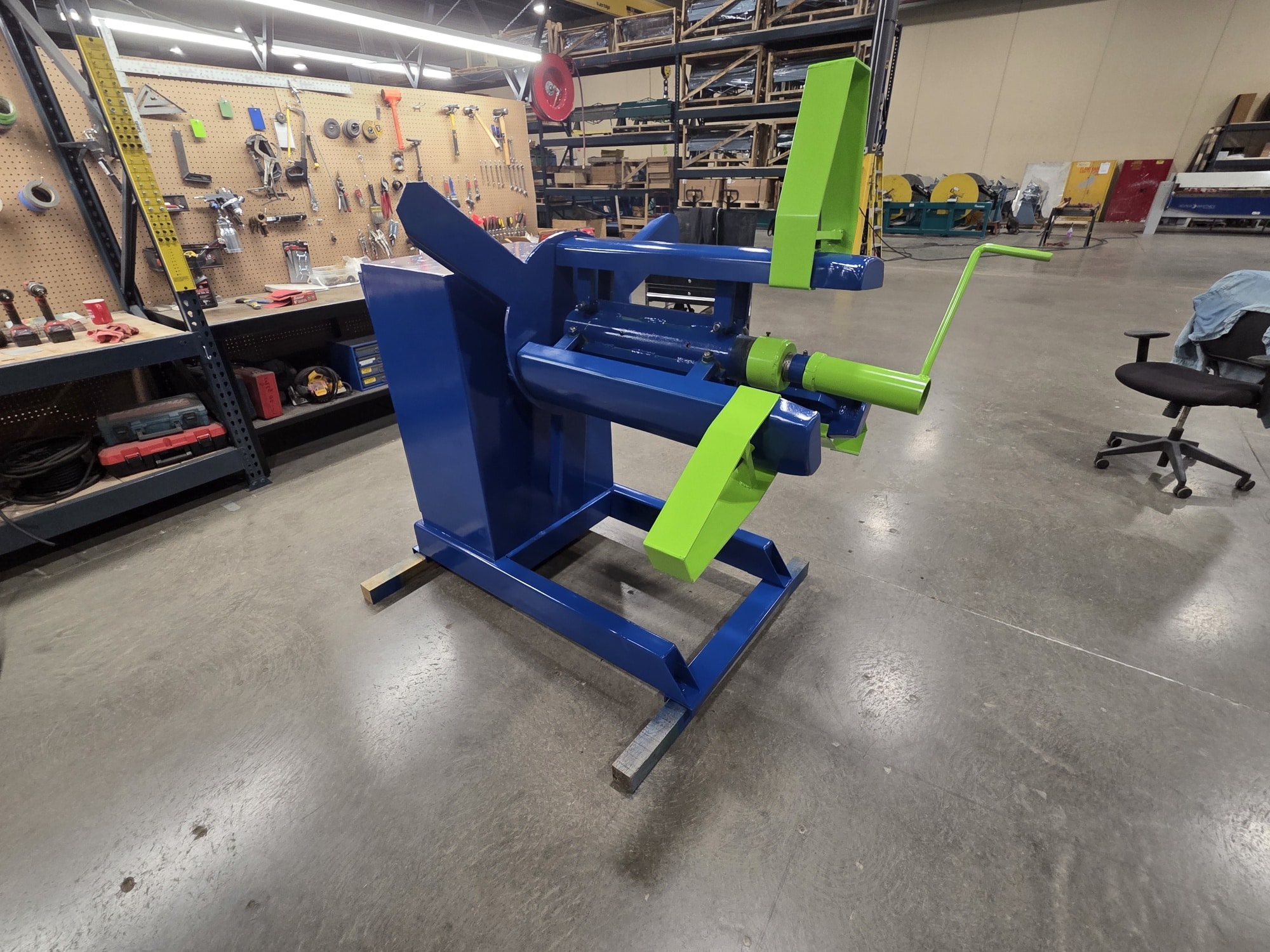 American Steel Line Model 60 Manual Decoiler 32″ x 4,000# Capacity