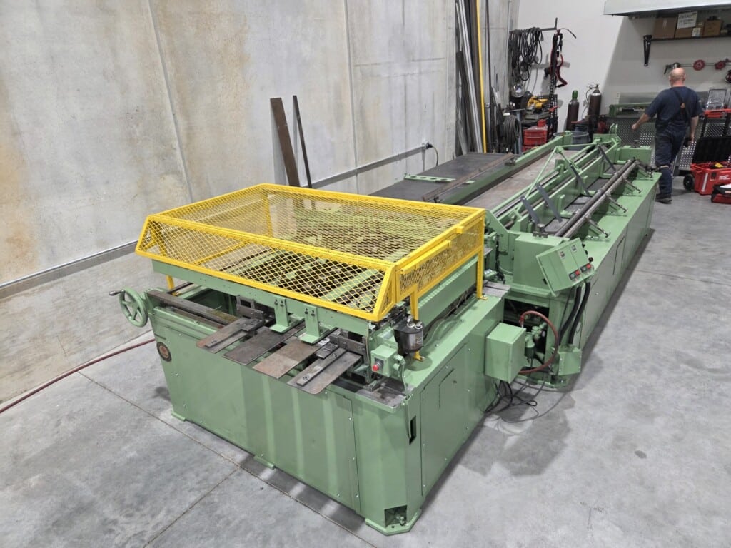 Nor Service / Maplewood 10′ Snap Pipe Line Consisting of Panel Duplex Rollformer, 10′ transfer table, 10′ Pipe Roller w/ Bead & Crimp, Wired 230V/3ph