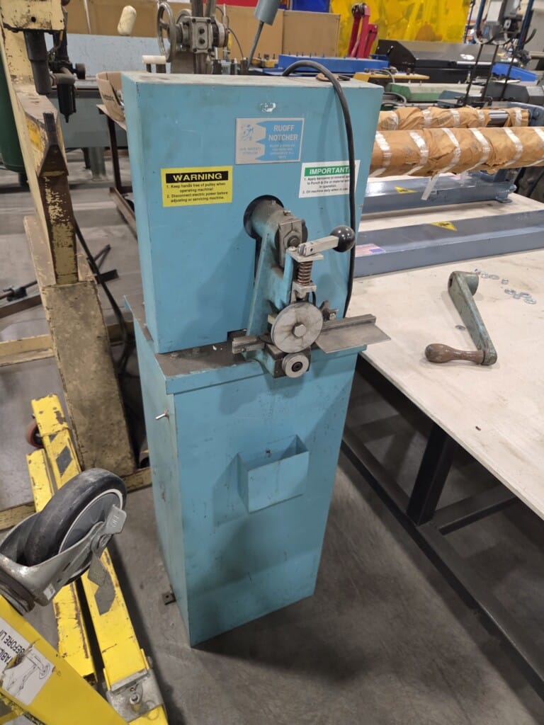 Ruoff Notcher w/ V Blades Wired 110V